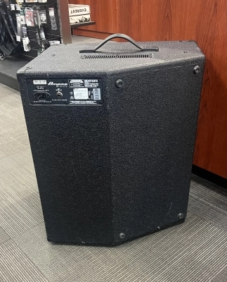Ampeg BA-210 450 Watt 2x10 Bass Combo 2