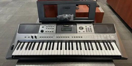 Yamaha - PSRI500