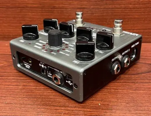 Source Audio - VENTRIS REVERB SA262 2