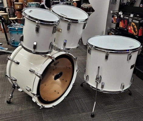 Pearl World Series 4PC Kit 2