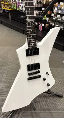 ESP Guitars - LTD JAMES HETFIELD SNAKEBYTE 2
