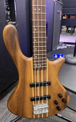 Gear Hunter | Washburn Taurus T24 Bass