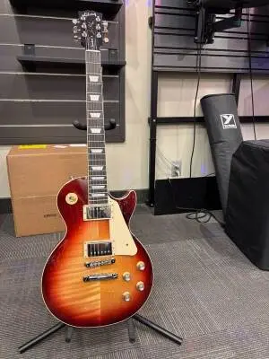 Gibson - LPS600BBNH