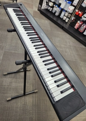 Yamaha - NP32 B 2