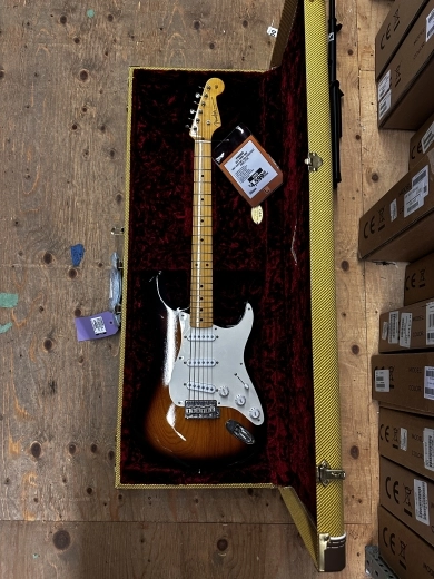 Fender Custom Shop - 923-5000-560