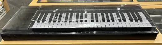 Expressive E - OSMOSE49 with BONUS Decksaver Cover ($199 value)
