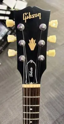 Gibson - SG TRIBUTE NATURAL WALNUT 2