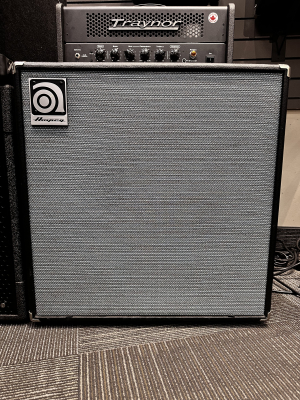 Gear Hunter | Ampeg SVT-212AV 2x12 Ported 600W Bass Cabinet - SVT-212AV