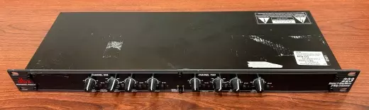 dbx - 223S