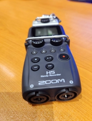 Zoom - H5 ZOOM 4