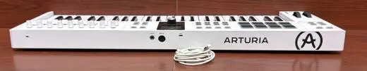 Arturia - KEYLAB ESSENTialL 49KEY MK3 2
