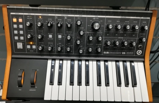 Moog - SUBSEQUENT 25