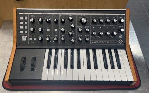 Moog - SUBSEQUENT 25