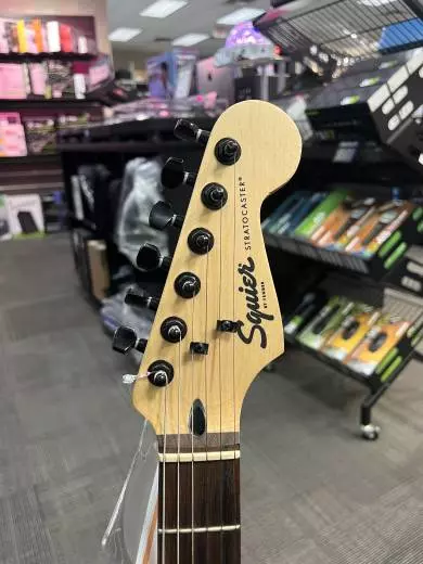 Squier FSR Bullet Strat - 037-1006-565 2