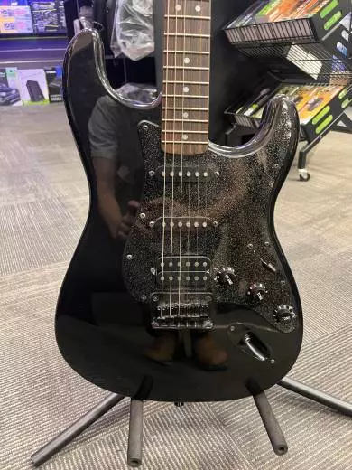 Squier FSR Bullet Strat - 037-1006-565 2