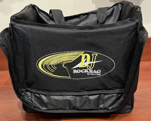 DJ ROCKBAG VINYL BAG (20 RECORDS)