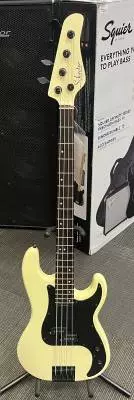 SCHECTER DIAMON SERIES P4  BASS