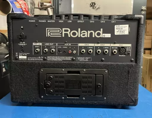 Roland - KC-220 3