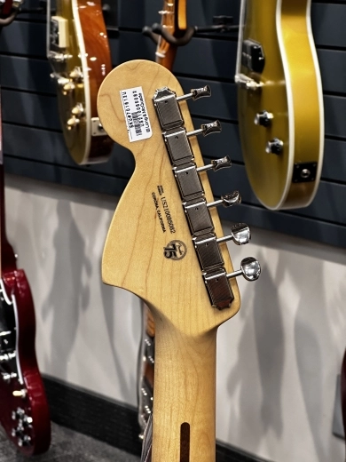 Fender - 011-4910-380 2