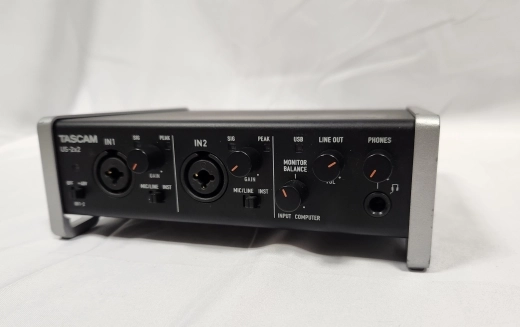 Tascam - US-2X2