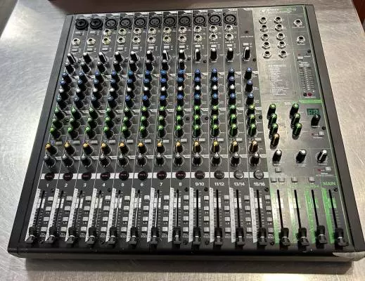 Mackie - PROFX16 V3