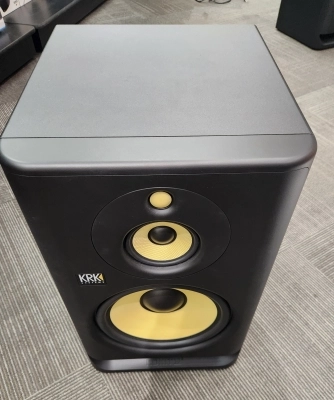 KRK - RP10-3G4