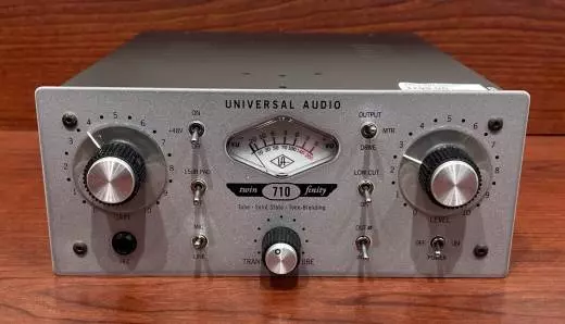 Universal Audio - 710 TWIN-FINITY