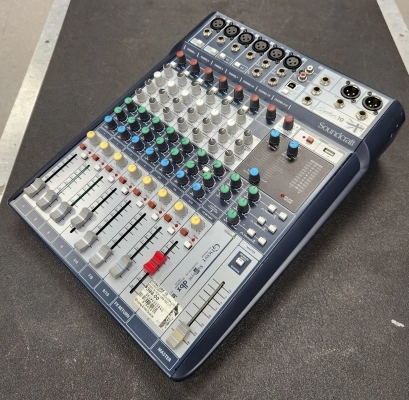 Soundcraft - SIGNATURE 10 2