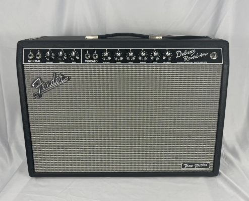 FENDER DELUXE REVERB TONE MASTER