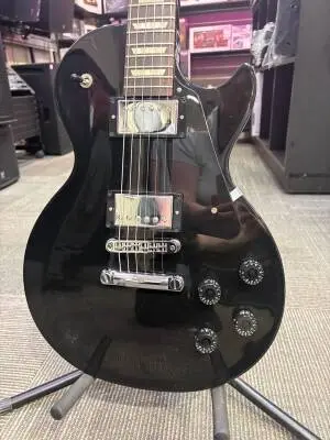 Gibson Les Paul Studio Ebony 2