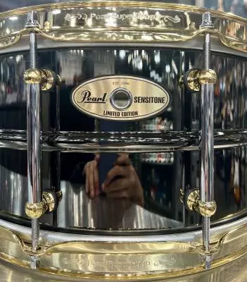 Pearl - Limited Edition SensiTone 6.5x14'' Black Nickel/Brass Snare Drum 2