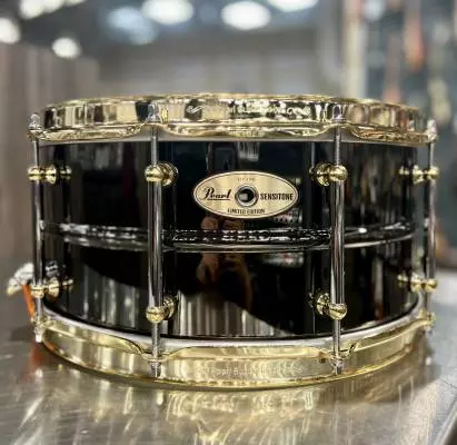 Pearl - Limited Edition SensiTone 6.5x14'' Black Nickel/Brass Snare Drum 2