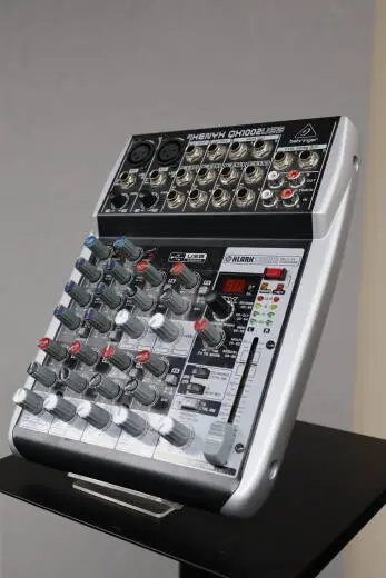 Behringer - QX1002USB 2