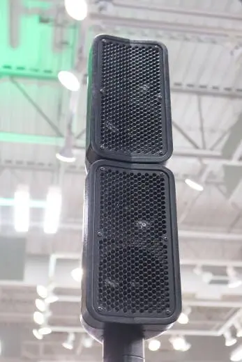 Yorkville Sound - EXM400 2