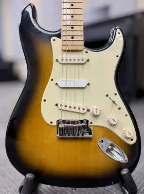 Fender 50TH Strat W/ Mexican Neck 2