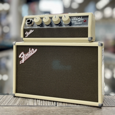 Store Special Product - Fender - Mini Tone-Master