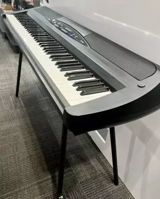Korg - SP280-BK 2