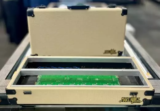 MonoRocket 6u104HP Cream w/MNPSU