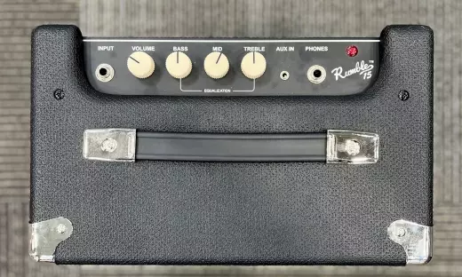 Fender - Rumble 15 Bass Combo 2