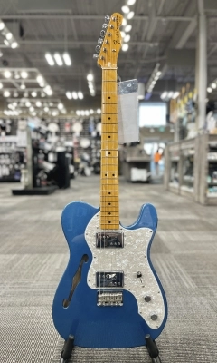 Store Special Product - Fender - American Vintage II 1972 Tele Thinline (Lake Placid Blue)