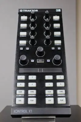 Native Instruments - TRAKTOR X1 MKII
