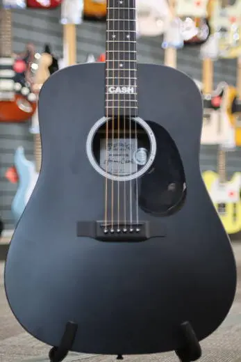 Martin Guitars - DX JOHNNY CASH 2