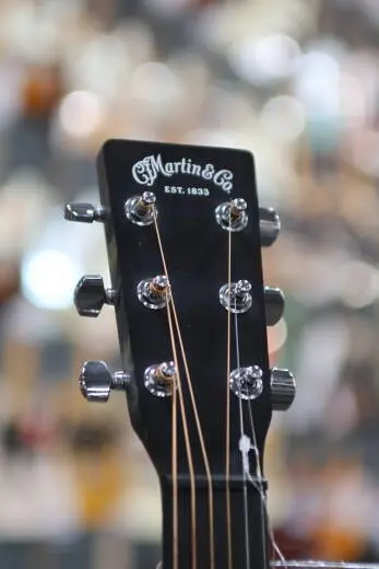 Martin Guitars - DX JOHNNY CASH 2