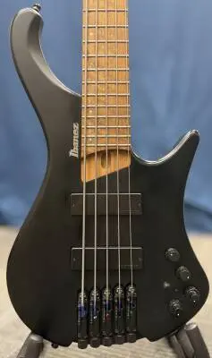 Ibanez - B.W. 5 BLACK FLAT 2