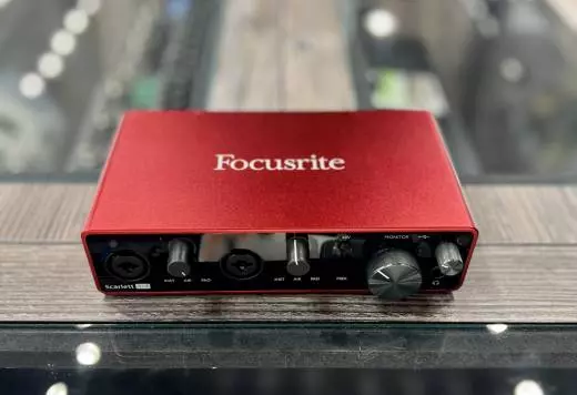Focusrite - SCARLETT4I4MK3 2