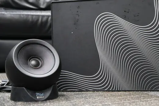 Kali Audio - ULTRA-NEARFIELD STUDIO MONITOR SYSTEM 2