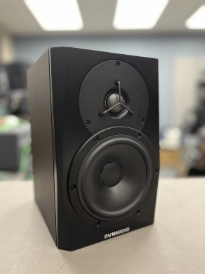 Store Special Product - Dynaudio - LYD-5B