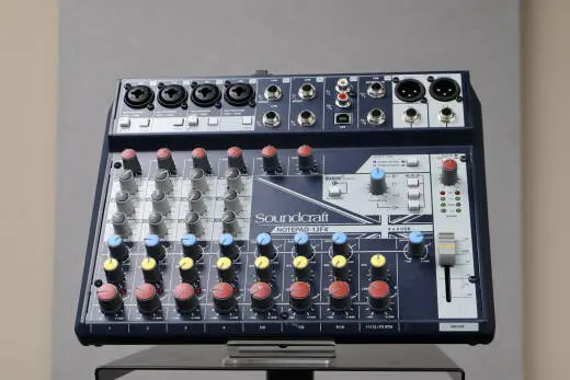 Soundcraft - NOTEPAD-12FX