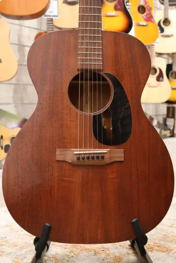 Martin Guitars - 000-15M 2