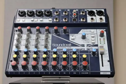 Soundcraft - NOTEPAD-12FX